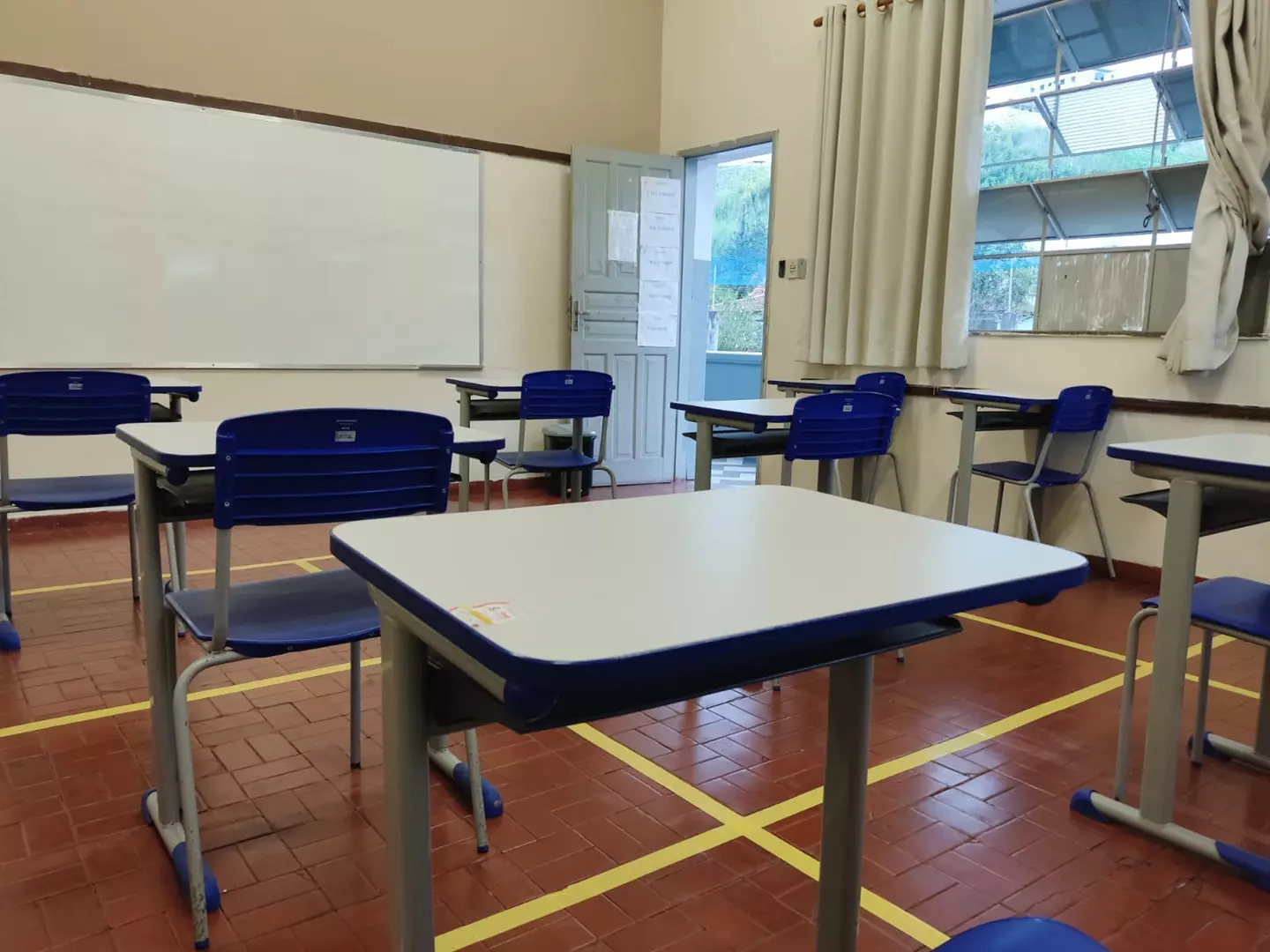 Prefeitura de Santos Dumont abre edital com vagas para área da educação em 2024